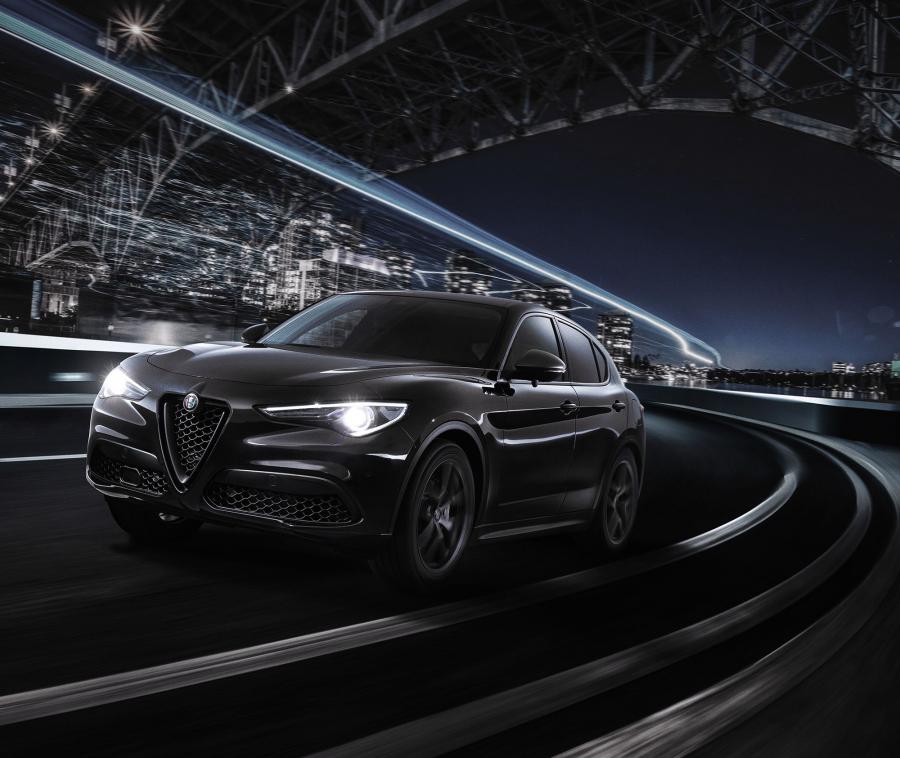  Alfa Romeo Stelvio Monochrome Edition (949) 2019 года  (JP) (фото 1 из 6)